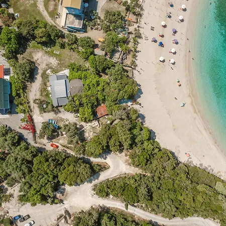 Theros Blu Guest house 2*
