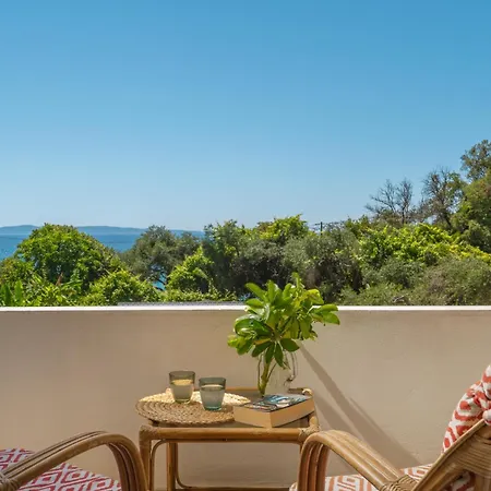 Theros Blu Guest house