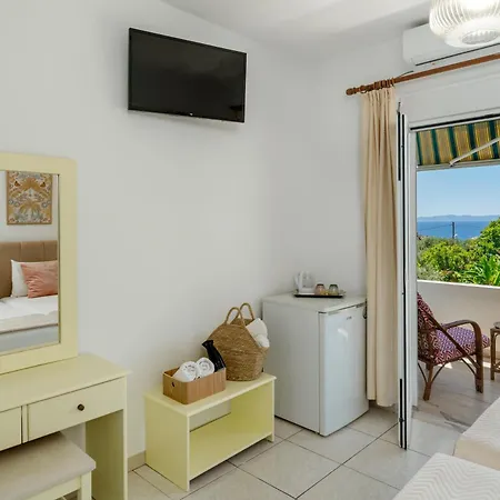 Theros Blu Guest house Sarakiniko (Epirus)
