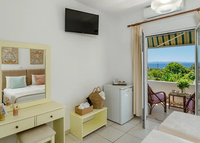 Theros Blu Pensionat Sarakiniko (Epirus)
